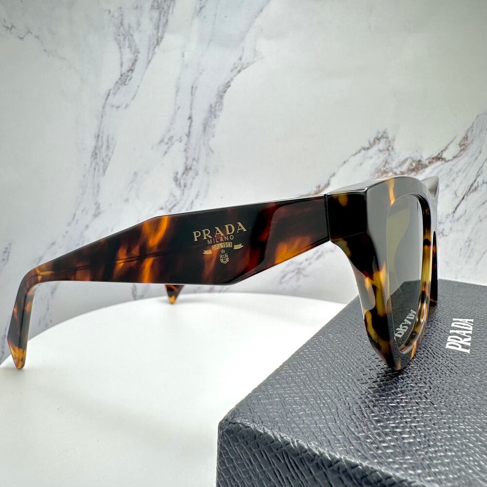 New PRADA Sunglasses - Picture 6 of 16